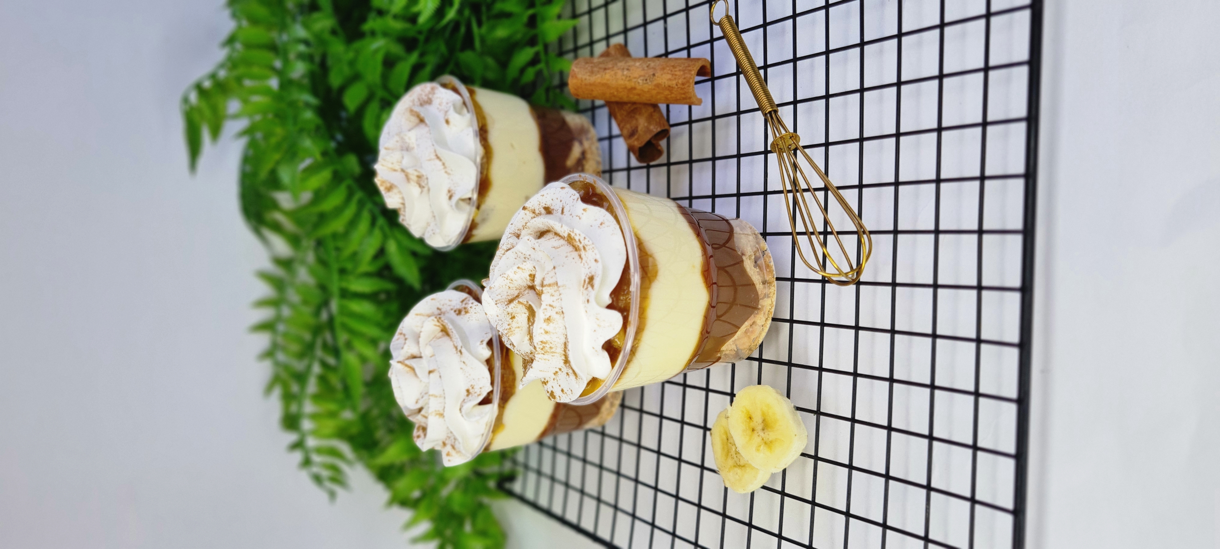 2 banoffees